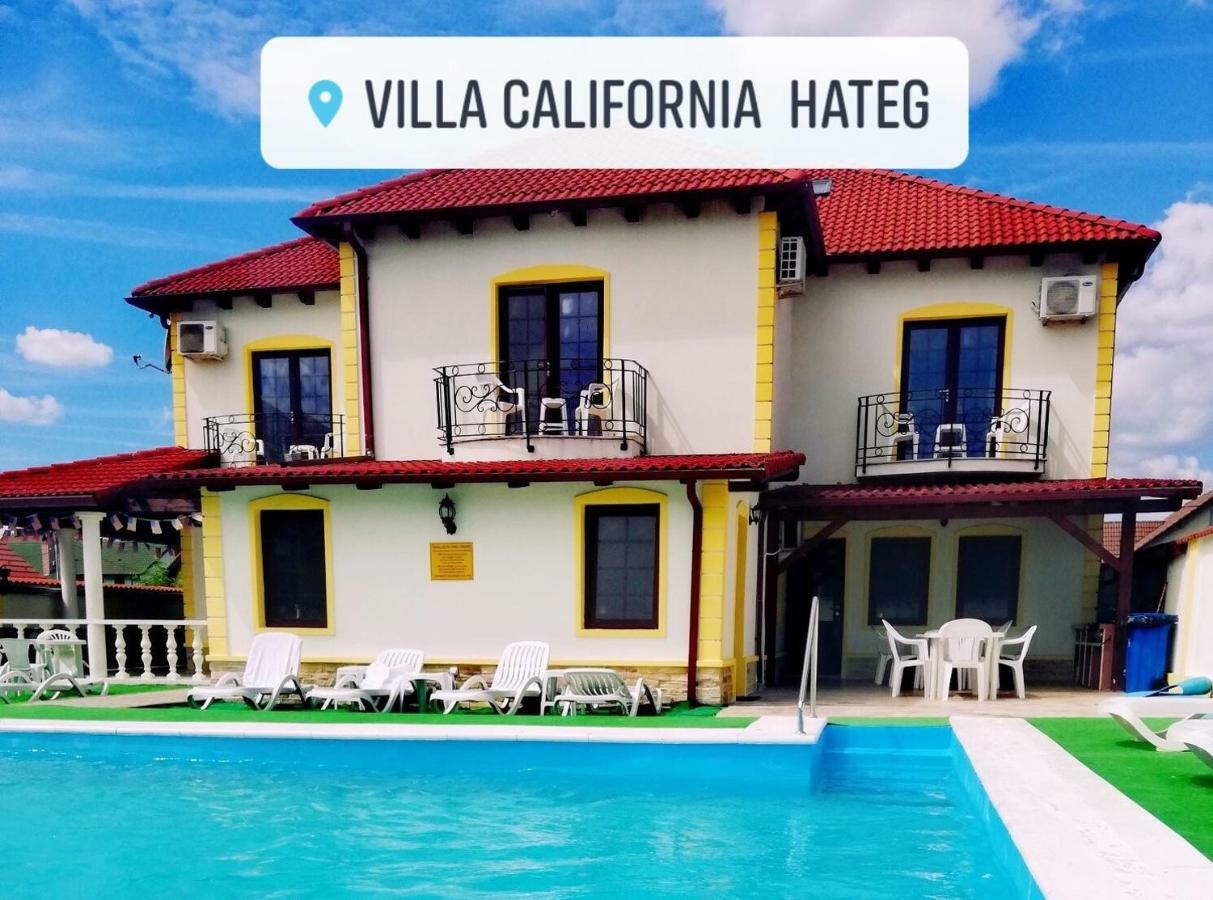 Villa California Hátszeg Kültér fotó